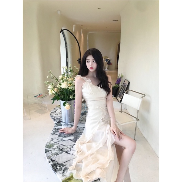 Váy hai dây phối bèo tiểu thư-váy chụp kỷ yếu-đầm đi chơi sang chảnh