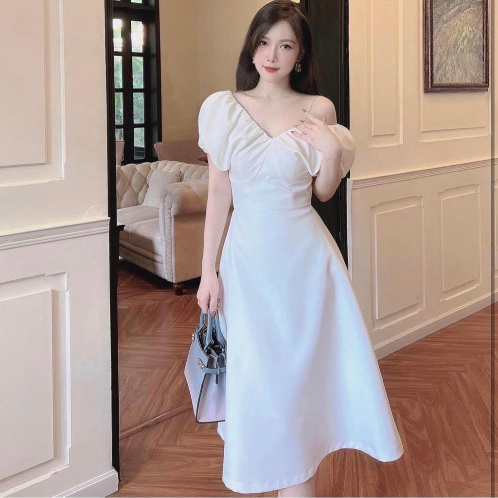 ĐẦM TRẮNG TRỄ VAI TAY PHỒNG