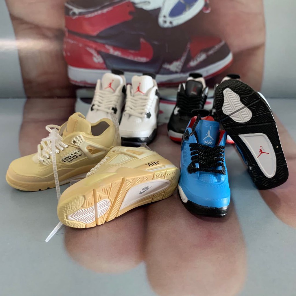 Móc khóa giày jordan 4 - Mô hình sneaker mini (Tỉ lệ 1/6)