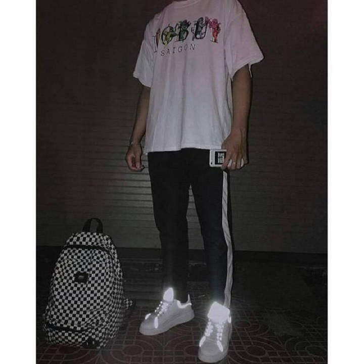 Áo thun bobui saigon form rộng nam nữ TRẮNG, unisex nam nữ, tay lỡ chất thun cotton, họa tiết thiên thần - Lee Hoàsaigon | BigBuy360 - bigbuy360.vn