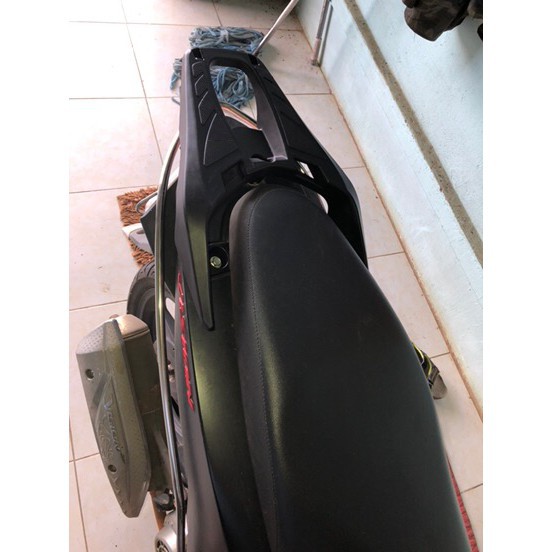 Tay dắt cảng sau xe Vision14-20 kiểu như SH 300i cảng vision kiểu sh 300i - dochoixemay