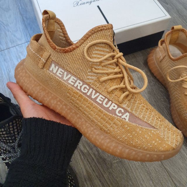 Giày thể thao nam Yz350 cá tính đế kép vải mềm êm thoáng chân phản quang phát sáng chân Hàn Quốc mẫu mới chạy bộ gym | BigBuy360 - bigbuy360.vn