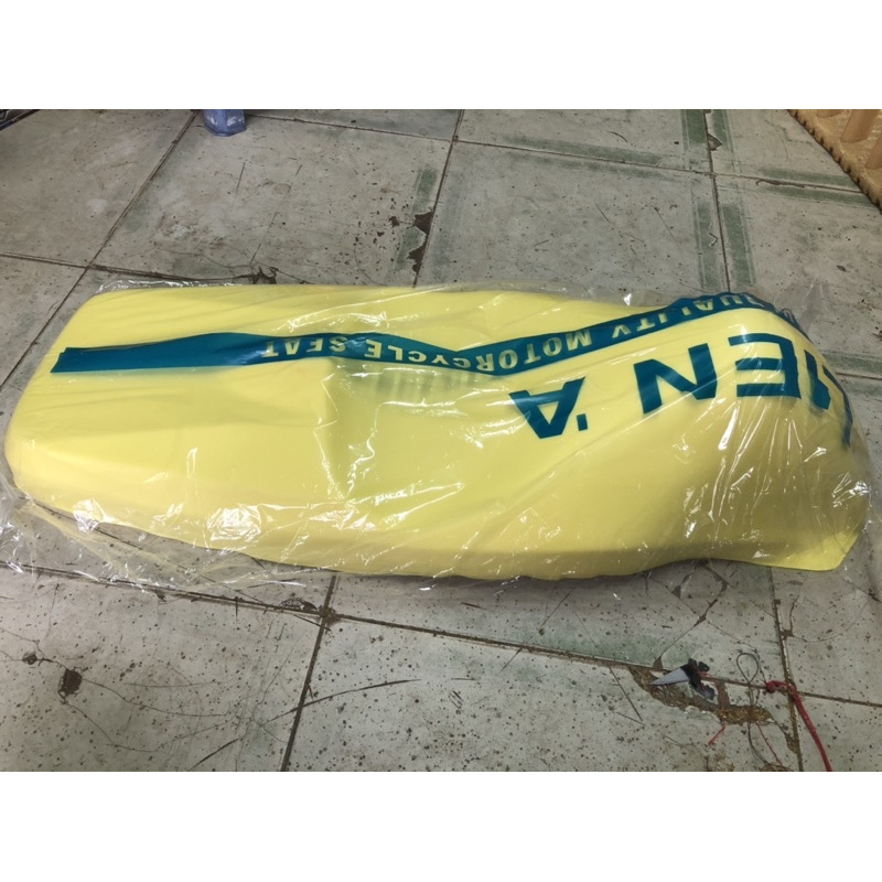 Mút nệm yên sh ý  2010-2012