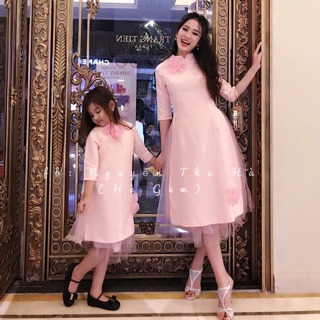 Set áo dài mẹ bé