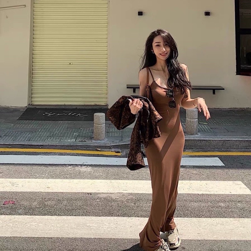 Đầm Body Hai Dây Dáng Đuôi A Siêu Tôn Dáng