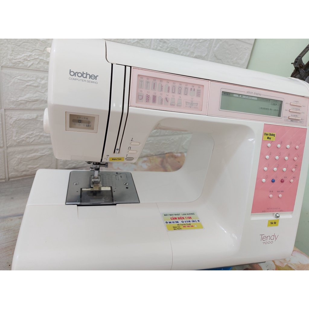 Máy May Gia Đình Nhật Brother Tendy 7000, Lemieux - May Và Thêu Trang Trí Con Vật Số Chữ - Màu Trắng & Hồng - Cực Êm