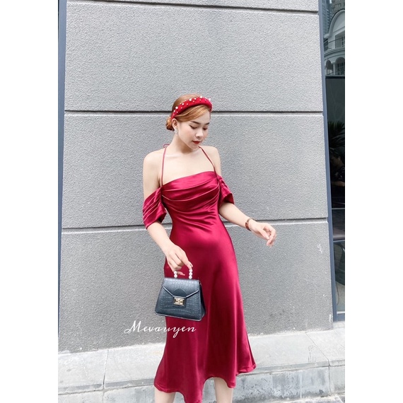 Đầm lụa trễ vai, đổ lưng cao cấp | BigBuy360 - bigbuy360.vn