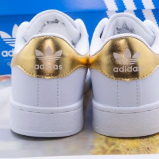 Giày Adidas Superstar Mũi Sò