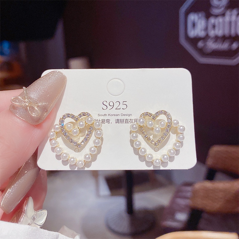 Đôi Bông Tai Hình Trái Tim Thời Trang Cho Nữ