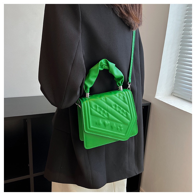 Túi Đeo Chéo Hình Vuông Nhỏ Màu Trơn Thời Trang Hàn Quốc Mới 2022