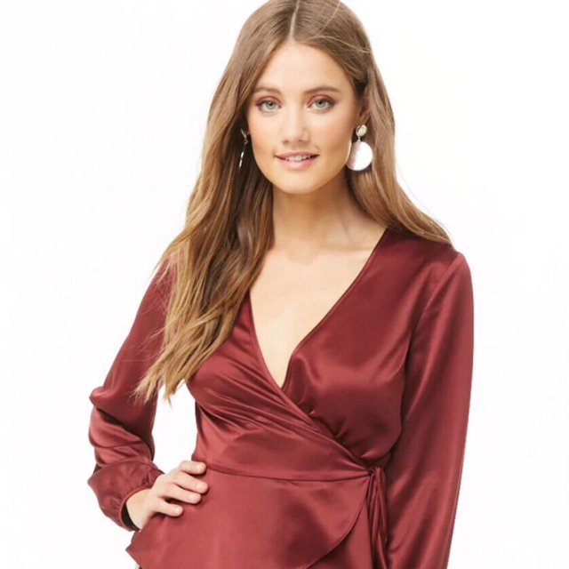 áo satin F21