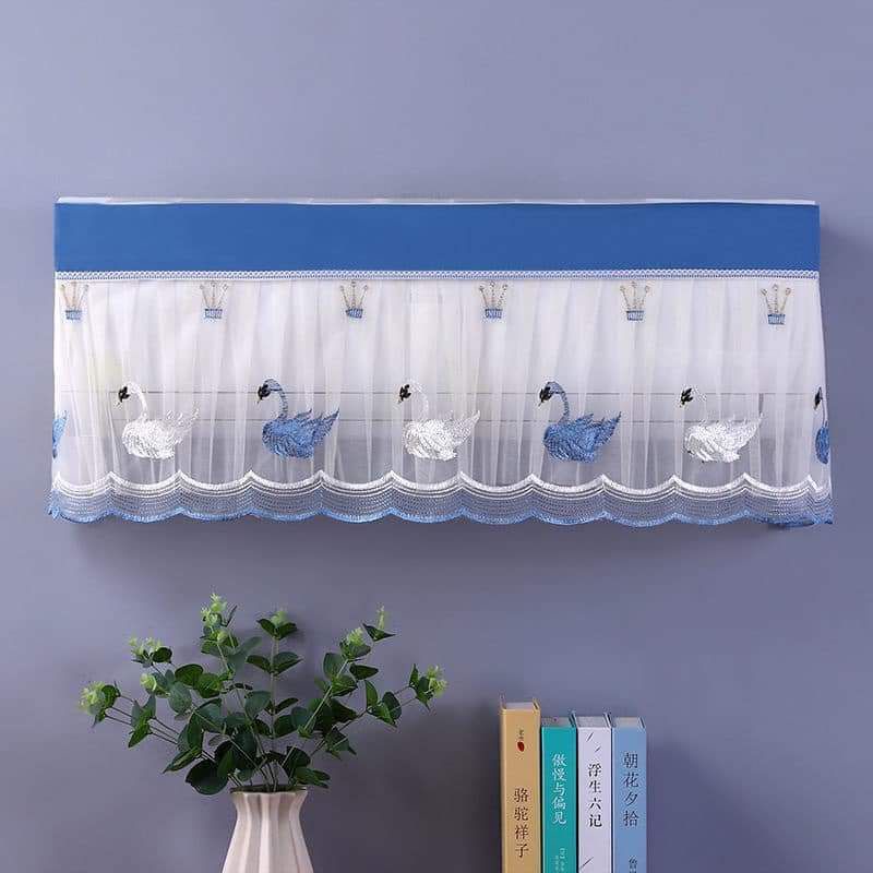 Rèm che điều hoà thiết kế điệu đà và gạc phía trên giúp tản nhiệt tốt hơn,