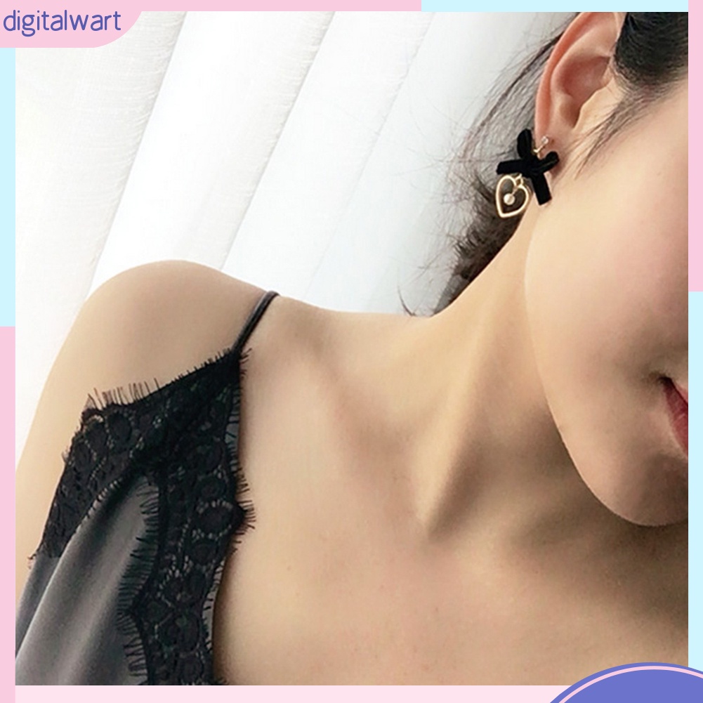 Đôi khuyên tai phối nơ và trái tim rỗng thời trang cho nữ