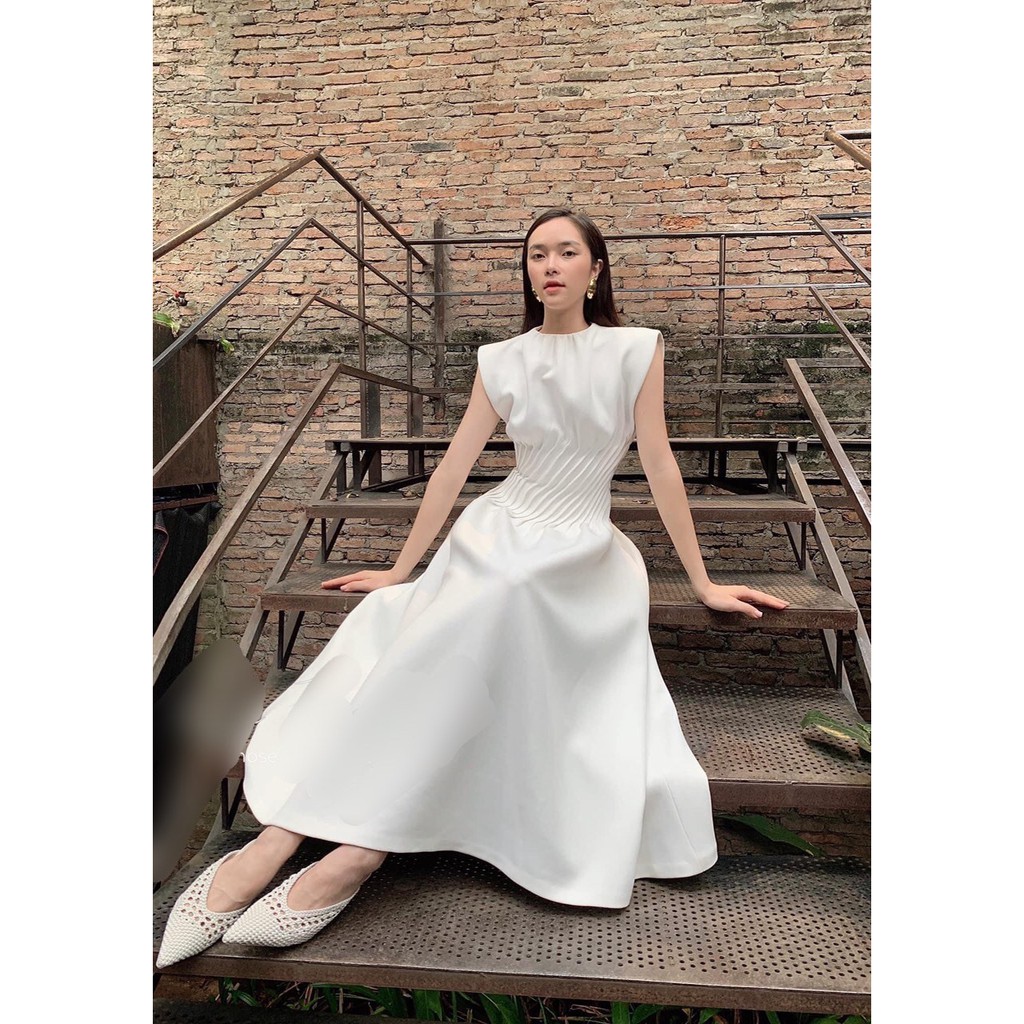 Đầm tatta xếp ly eo