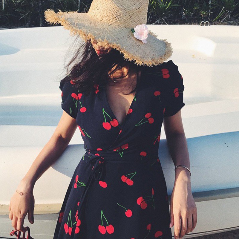 Đầm Tay Ngắn Cổ Chữ V Khoét Sâu In Hoạ Tiết Phong Cách Boho Xinh Xắn Cho Phụ Nữ | BigBuy360 - bigbuy360.vn