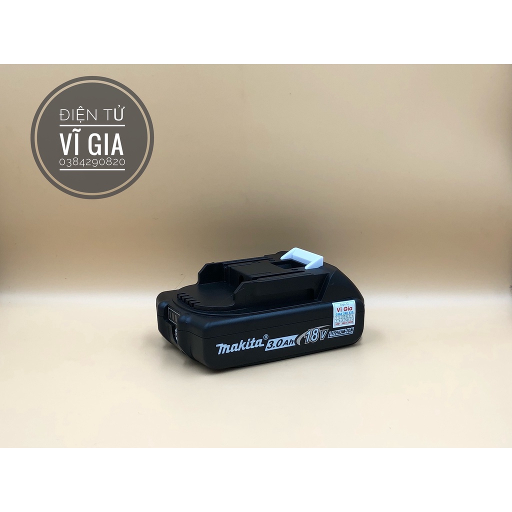 Pin MAKITA 18V bảo hành 6 tháng nhận sạc adapter