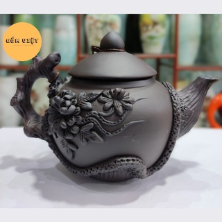 Ấm chén gốm tử sa đắp nổi khay lá