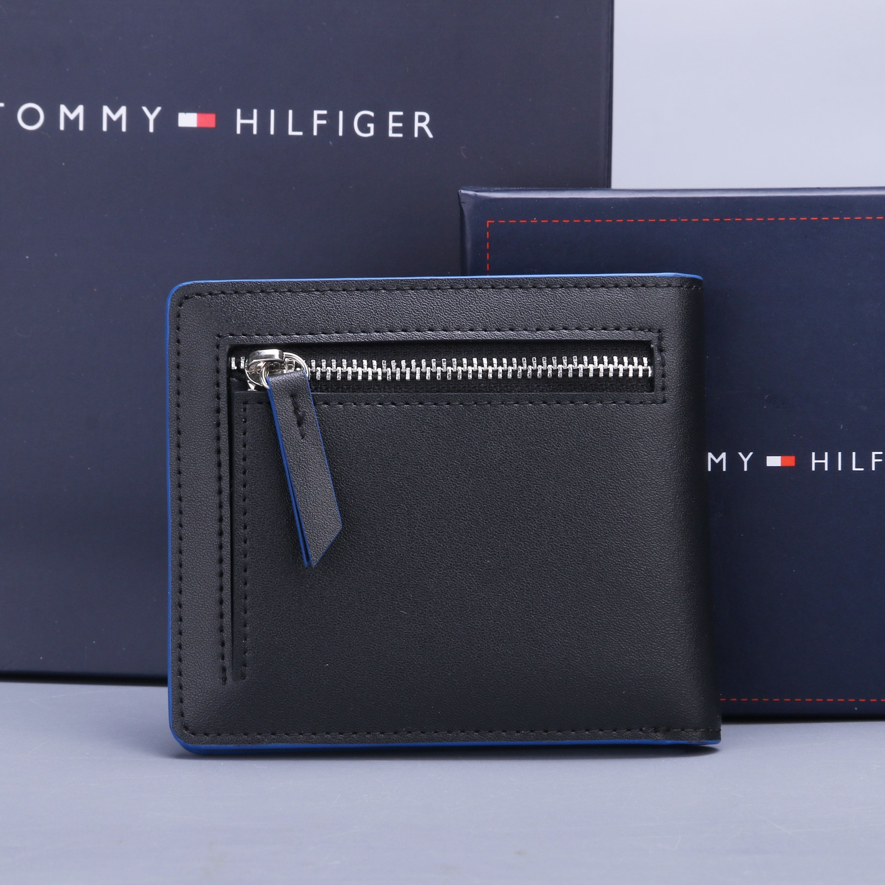 Tommy Hilfiger Ví nam ví ngắn Ví nam gấp