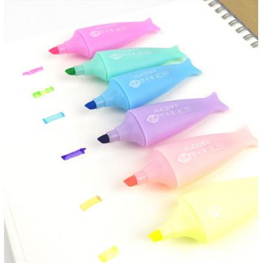Set 6 bút dạ quang hình cá xinh xắn 6 màu