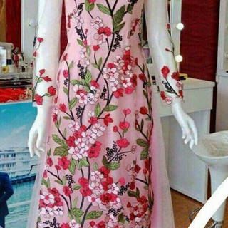 Vải ren hoa đào nở