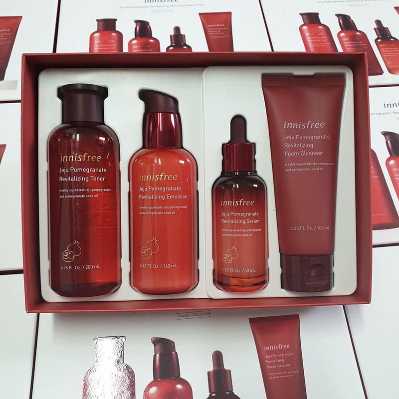 Set Lựu Đỏ Innisfree Jeju Pomegranate Revitalizing (4 món)