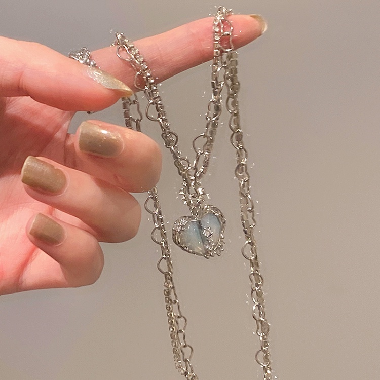 Dây Chuyền Mặt Trái Tim Đính Đá Zircon Sang Trọng