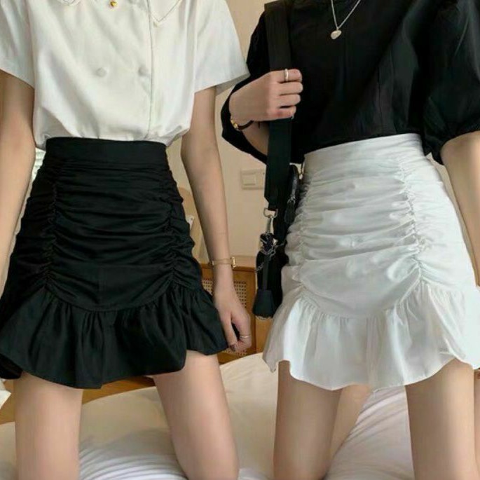 CHÂN VÁY NHÚN TRƠN