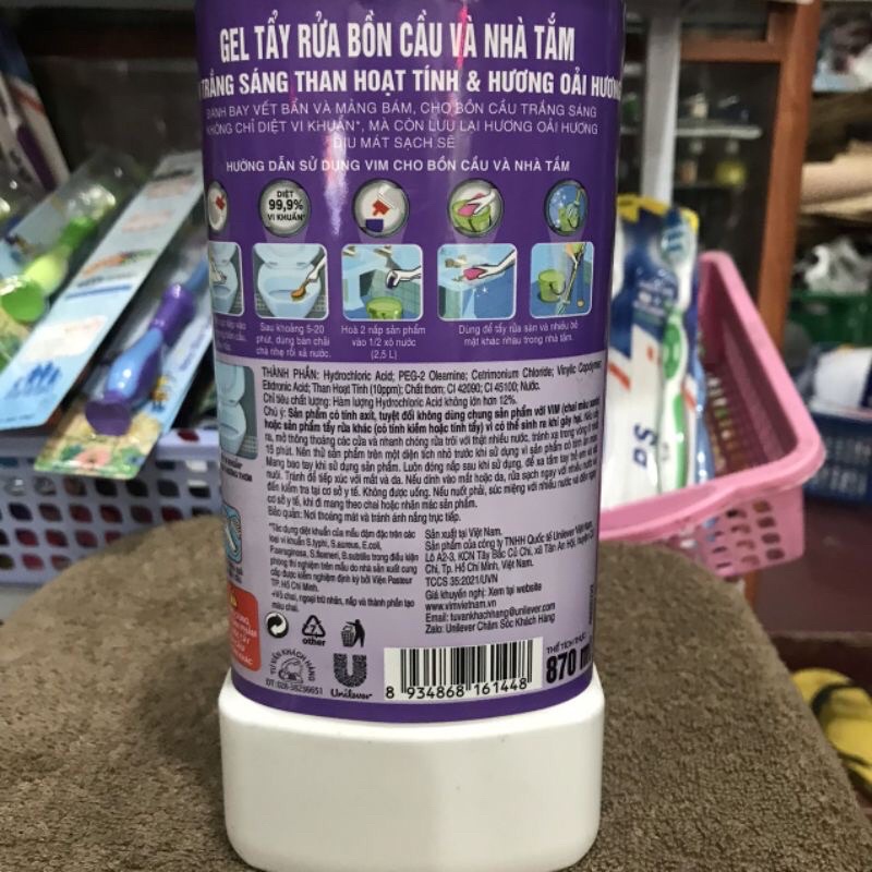 Nước tẩy bồn cầu và nhà tắm Vim Trắng sáng oải hương và thân hoạt tính 870g