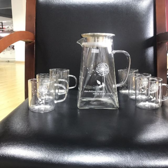 Bộ bình đựng nước uống thủy tinh kèm 6 cốc sọc tăm