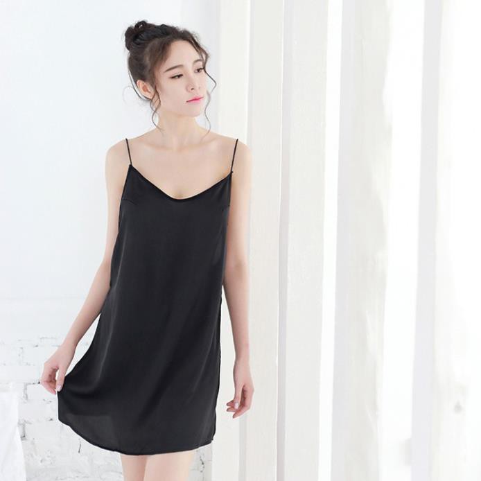 [HÀNG CAO CẤP] Váy ngủ phi lụa màu đen hai dây hở lưng gợi cảm Ly Ly Shop | BigBuy360 - bigbuy360.vn