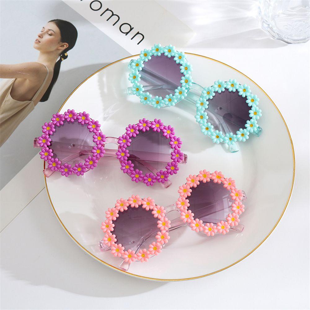 Kính Mát Gọng Tròn Hình Hoa Cúc Phong Cách Retro Cho Bé