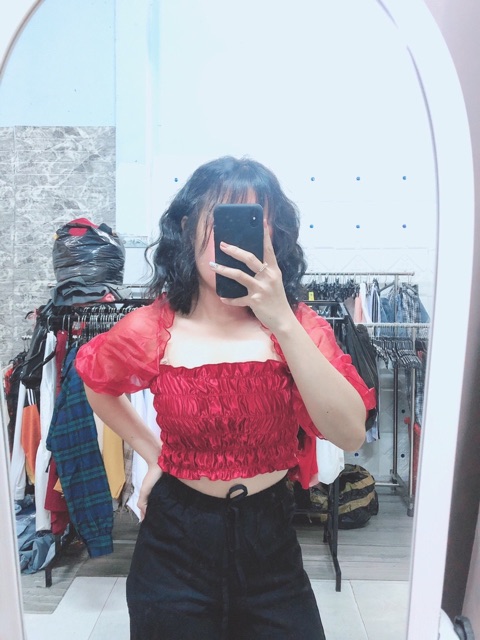 Áo croptop nhún tay phồng phối voan kiếng