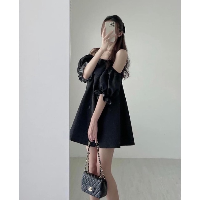 Váy 2 dây tay bồng mặc được 2 kiểu