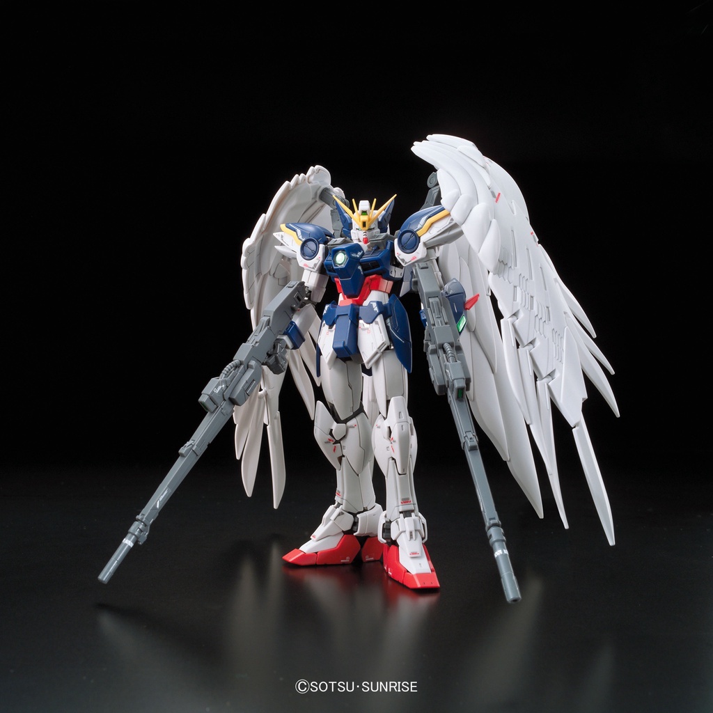 MÔ HÌNH LẮP RÁP GUNPLA - BANDAI - RG 1/144 WING GUNDAM ZERO EW