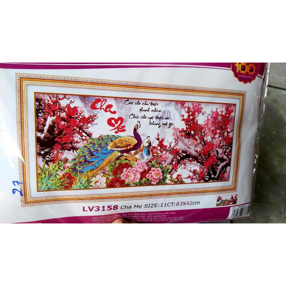 Tranh thêu cha mẹ KT:83x42cm,tranh chưa thêu.Tặng kéo và xỏ chỉ