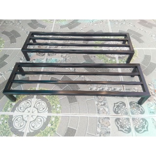 Kệ thép:dài 70cm. rộng 20cm. cao 10-15-20- 25-30cm. 4 chân. hộp thép 2*2cm