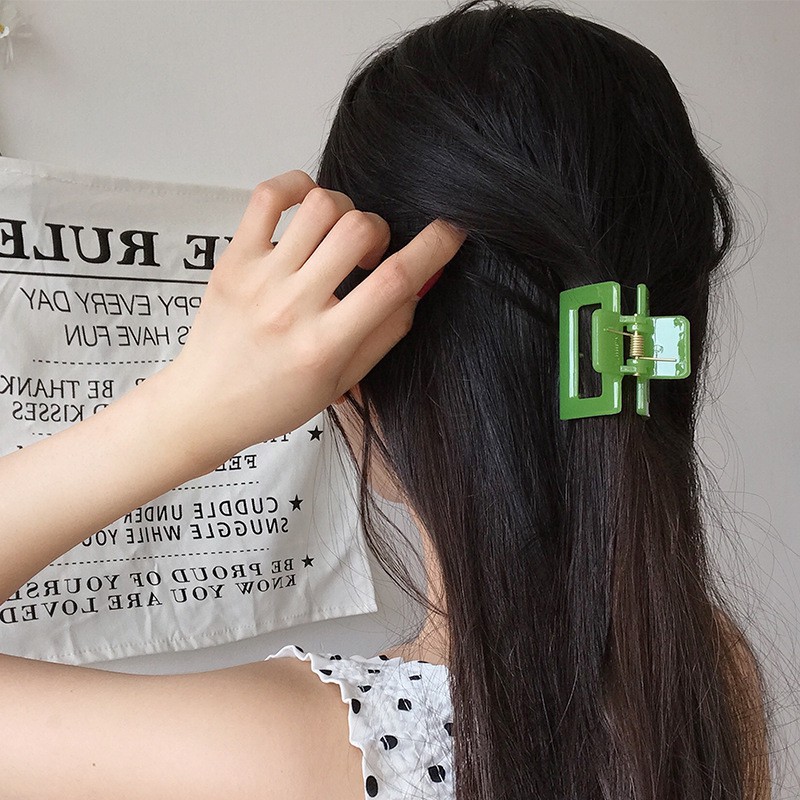 Kẹp Càng Cua Nhựa Hình Chữ Nhật Cỡ Nhỏ Thanh Lịch Cho Nữ
