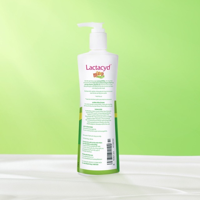 Lactacyd Milky 500ml - Sữa tắm gội cho trẻ em