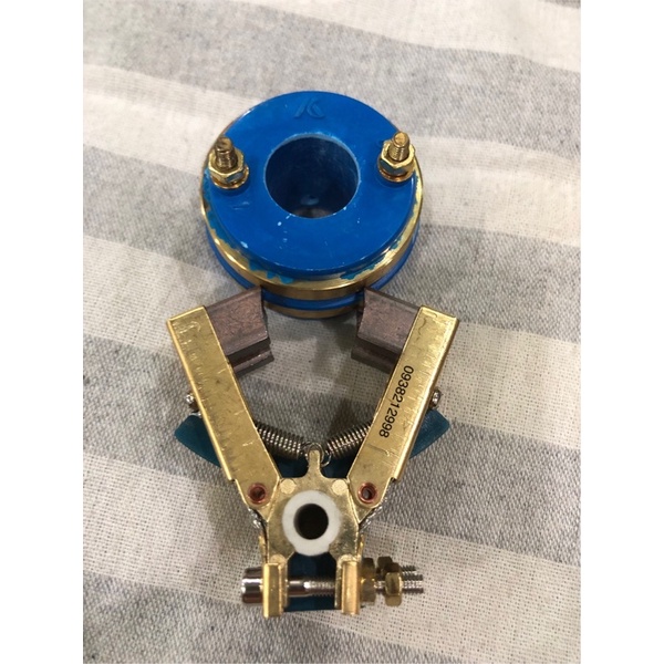 Cổ góp điện trục 20x50