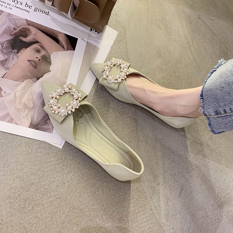 [Mã FASHIONCB264 giảm 10K đơn bất kỳ] Giày đế mềm mũi nhọn đính hạt ngọc trai xinh xắn thời trang thanh lịch cho nữ