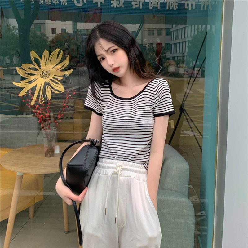 Áo Thun Dệt Kim Ngắn Tay Cổ Vuông Kẻ Sọc Cá Tính Thời Trang