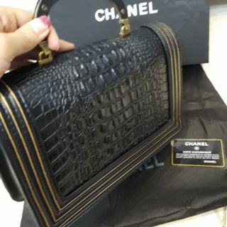 Túi hộp da cá sấu