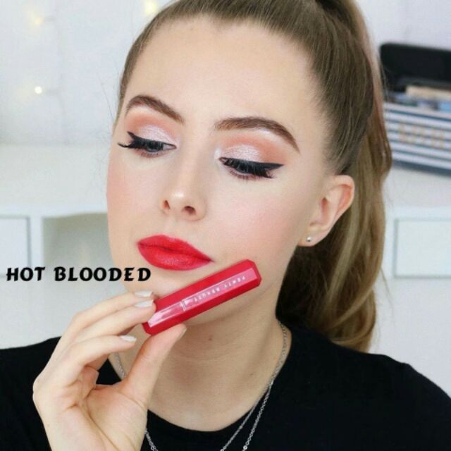 Son thỏi Fenty Beauty Poutsicle Juicy Satin màu Hot Blooded
