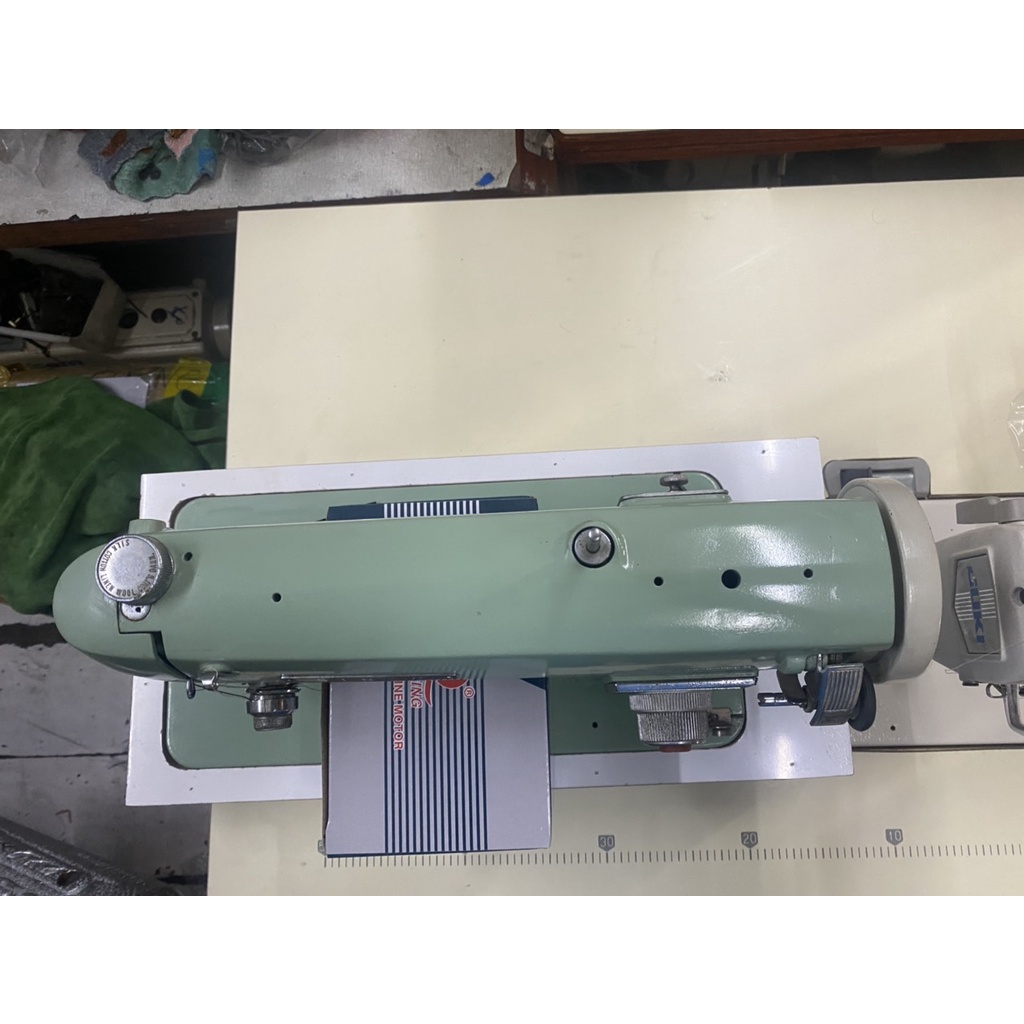 MÁY MAY GIA ĐÌNH CỔ ĐIỂN SINCO ĐỜI MỚI MÀU XANH NỘI ĐỊA NHẬT