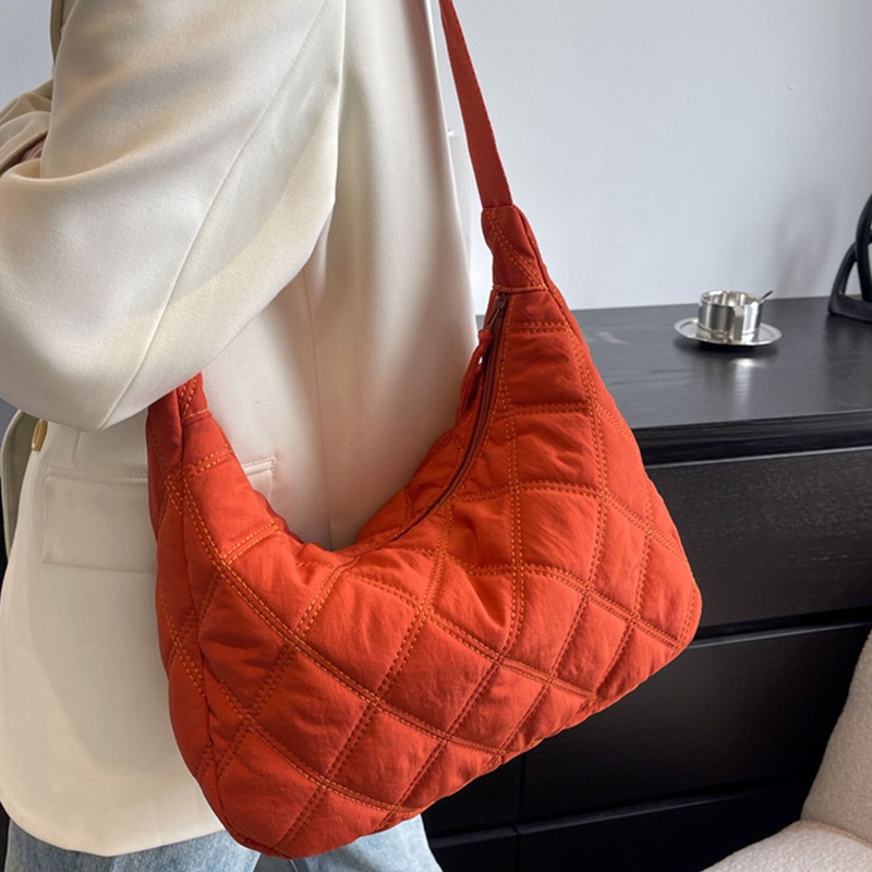Túi Xách Đeo Vai Hình Chiếc Gối Đính Đá Dễ Thương Xinh Xắn