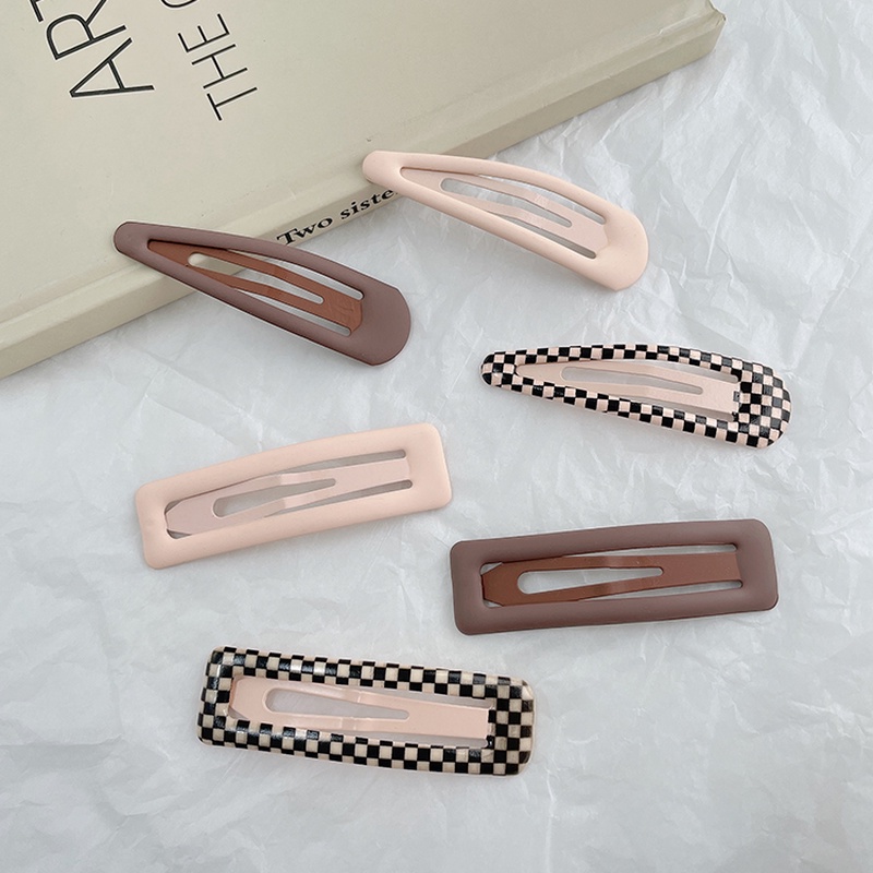 Kẹp tóc họa tiết kẻ ô trắng đen thời trang Hàn Quốc