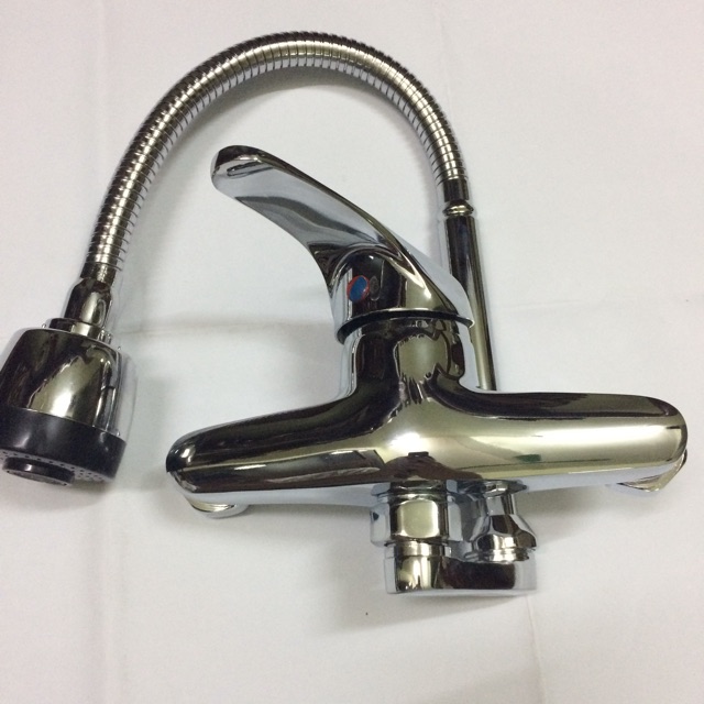 ⚡  Vòi chậu rửa bát cắm tường nóng lạnh CAESAR - bảo hành 4,5 năm