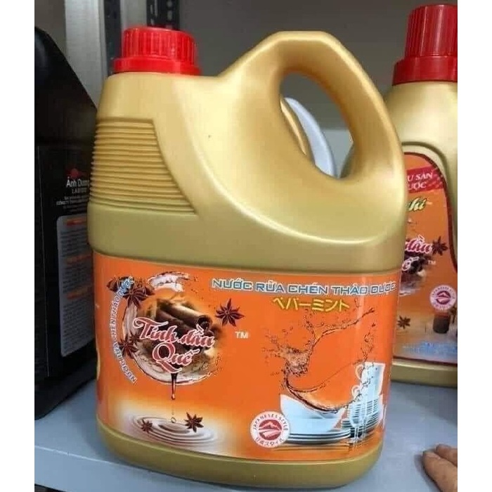 Nước rửa bát, rửa chén thảo dược tinh dầu quế 3.2L