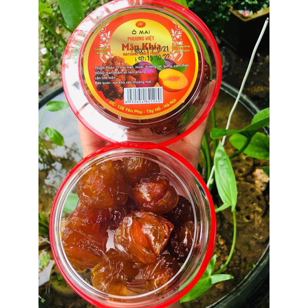 Ô mai mận khía