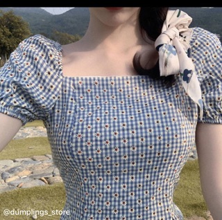 Váy tay bồng
